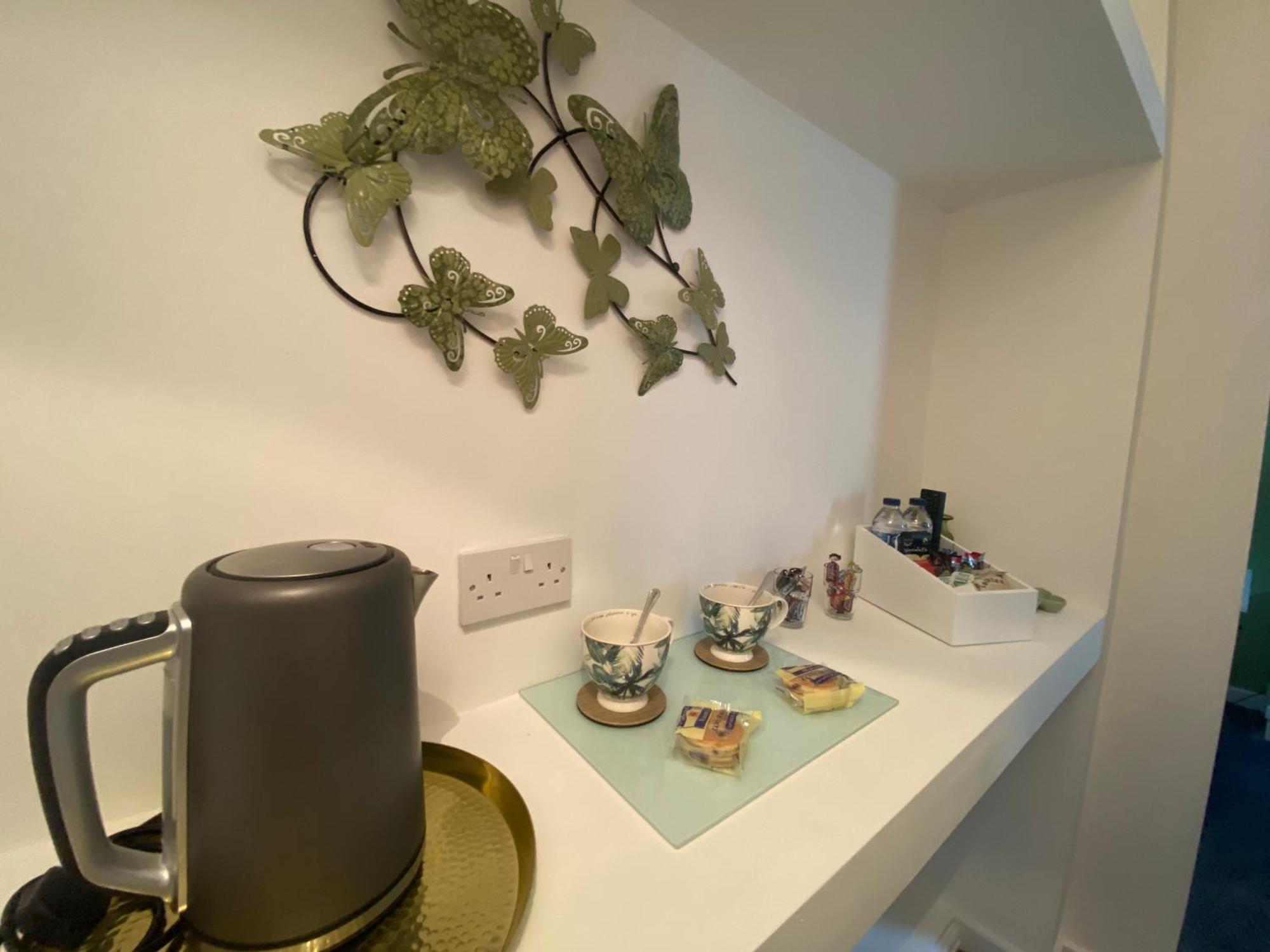 Butterfly Guest House Porthcawl Exteriör bild